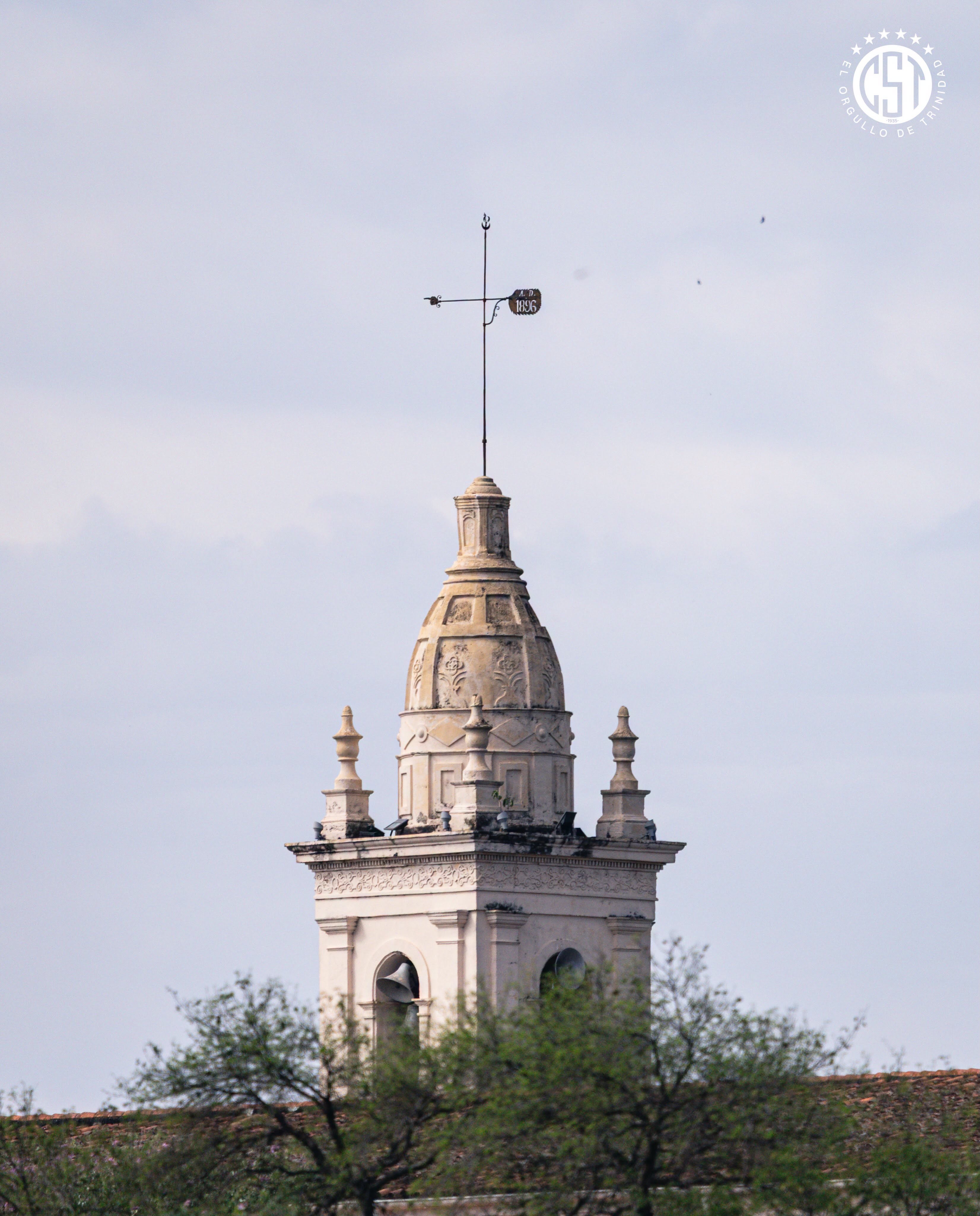Torre de la iglesia de Santísima Trinidad
